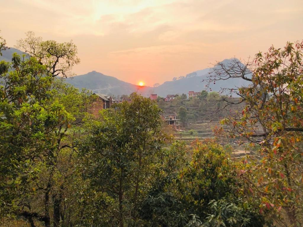 Hotel Aagaman - Best Family Hotel In Bandipur Exterior photo
